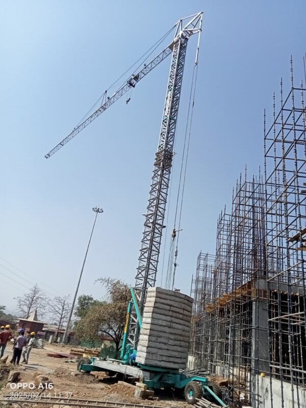 Alpha Mobile Tower Crane on Rent